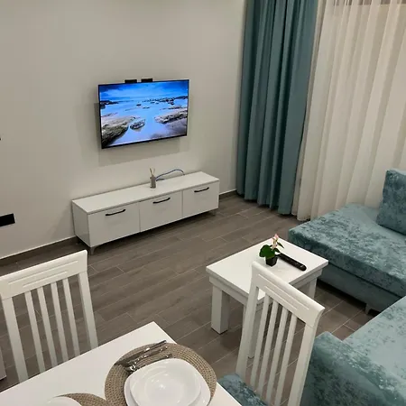 Greis 1 Apartment *